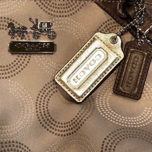 Madison Dot Op Art Sophia Satchel NWT - Picture 5 of 9